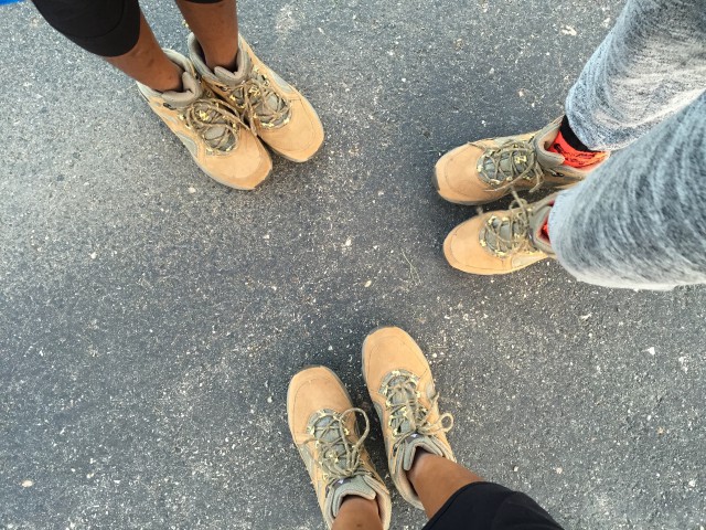 Woods-Canada-hiking-boots-teens